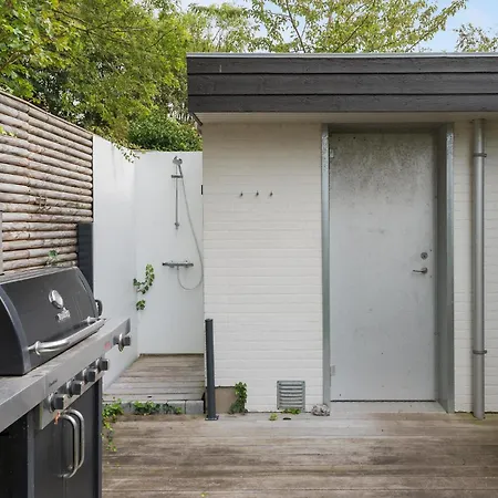 Holiday home 3 Bedroom Amazing In Lundby Stationsby