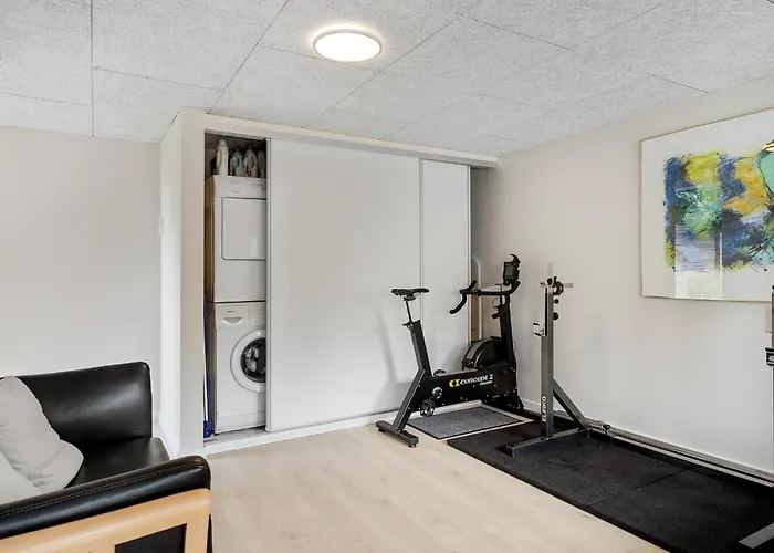 Holiday home 3 Bedroom Amazing In Lundby Stationsby