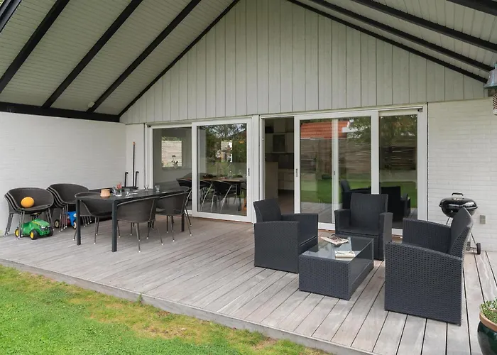 3 Bedroom Amazing In *